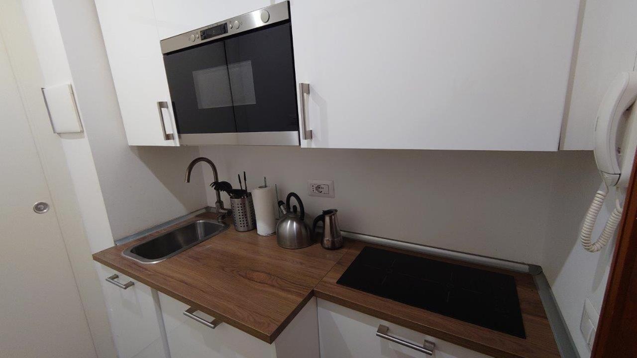Apartmán Monolocale In Corso Porta Nuova Milán Exteriér fotografie